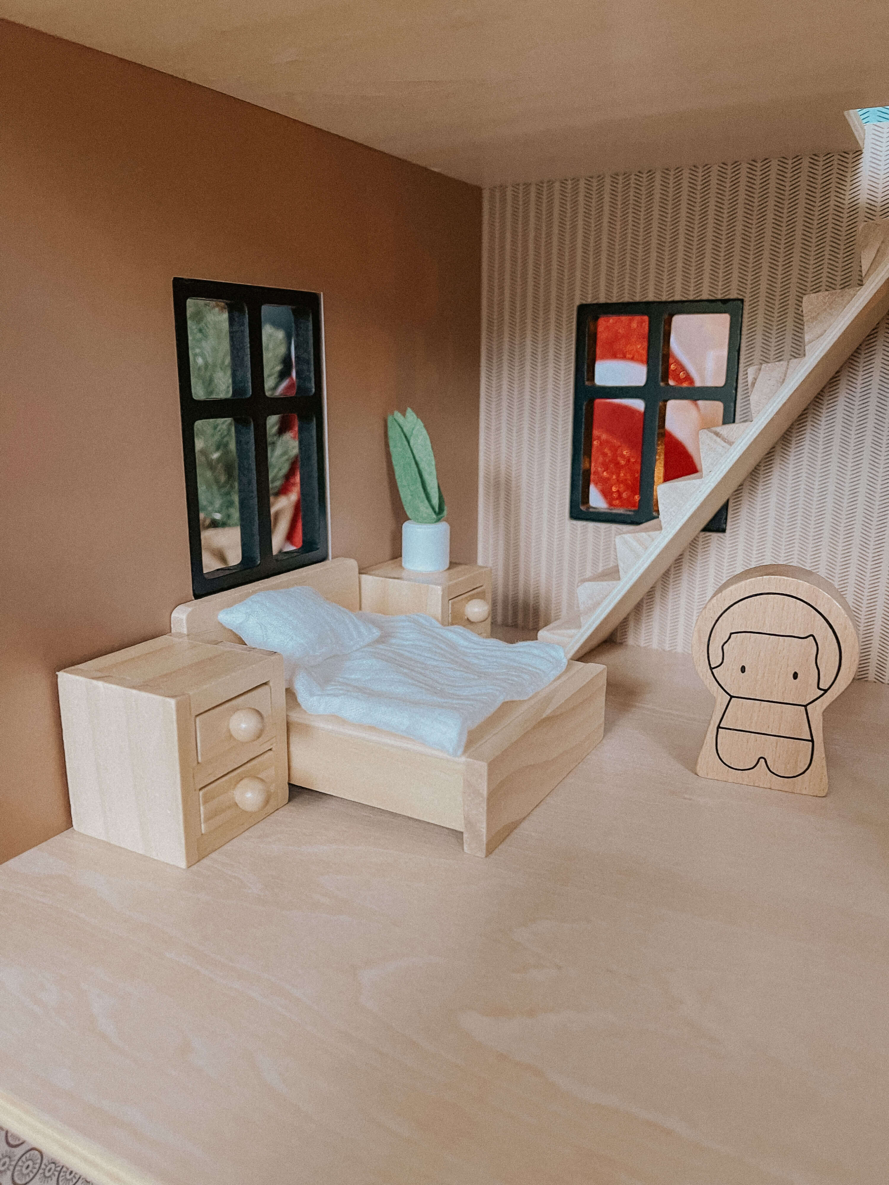 Wooden Doll House – Coco Village