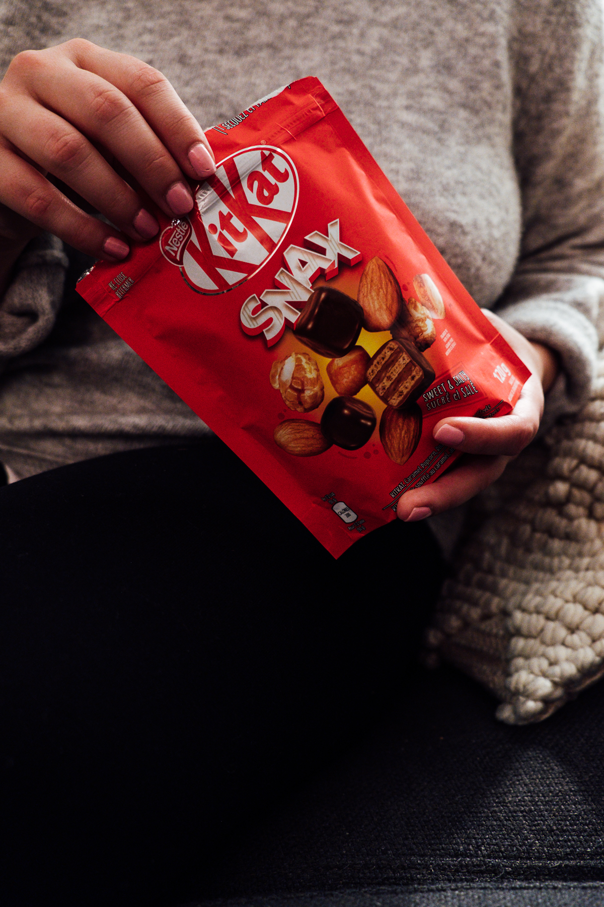 Cozy Up Indoors with KITKAT Snax