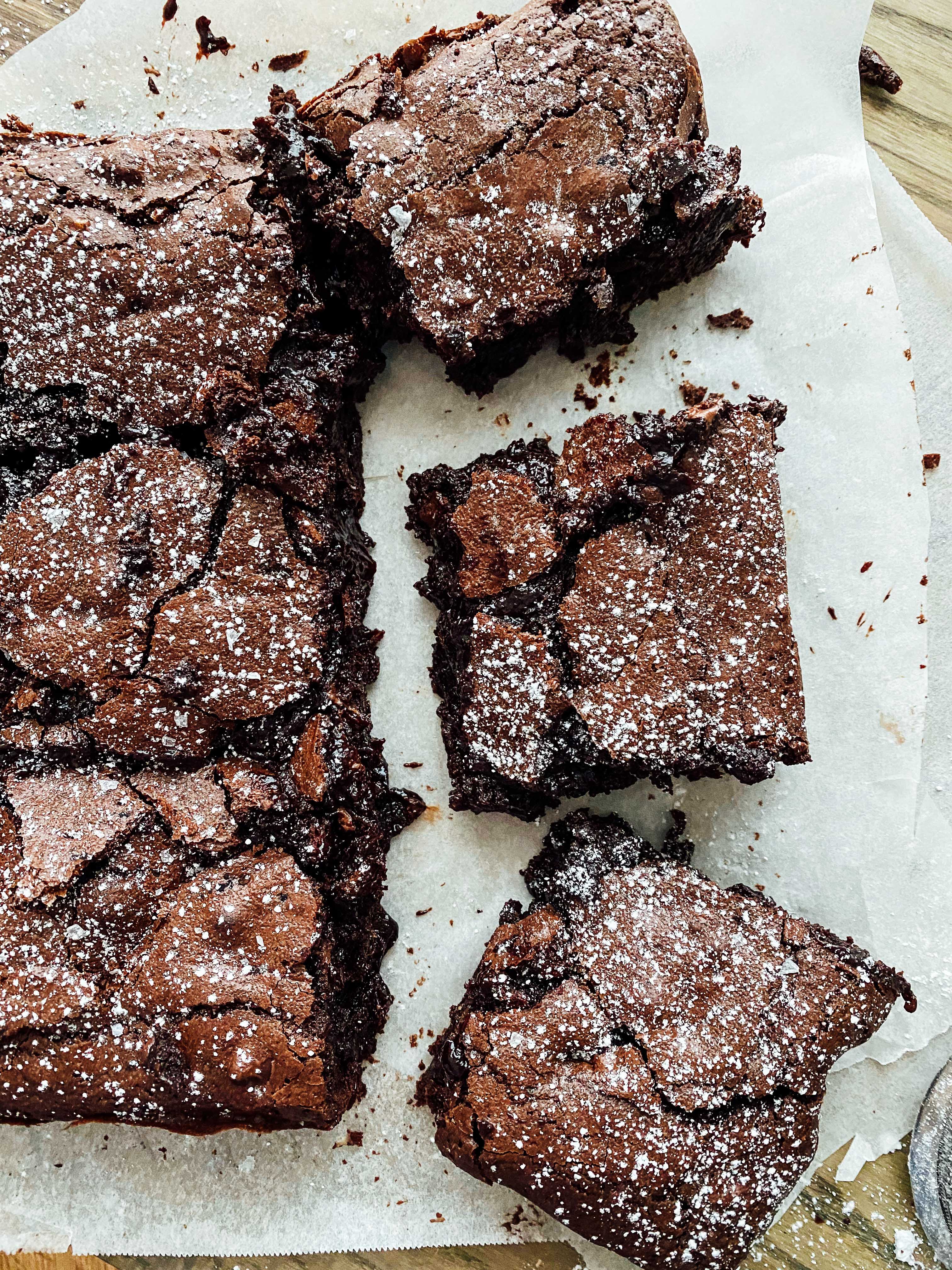 Fudgy Crinkle Top Brownies To Make Tonight